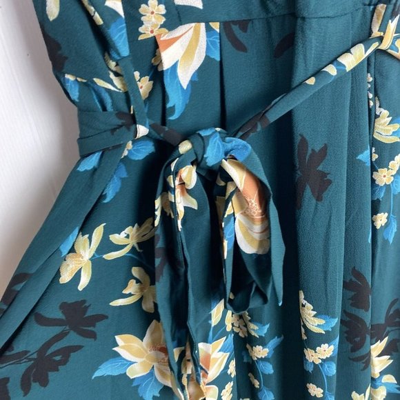 BNWT City Chic Size XL 22 Green Floral Bodysuit Pockets - Picture 5 of 13